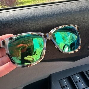 Costa Del Mar sunglasses glass polarized